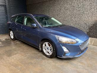 disassembly passenger cars Ford Focus Focus IV Wagon Combi 1.0 Ti-VCT EcoBoost 12V 125 Combi/o  Benzine 999cc 92kW 2016/1