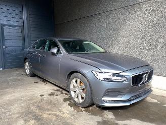 Vrakbiler auto Volvo S-90 II Sedan 2016 2.0 D3 16V Sedan 4Dr Diesel 1.969cc 110kW (150pk) FWD 2017/8