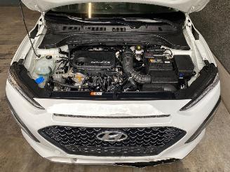Hyundai Kona SUV 2020 1.0 T-GDI 12V SUV  Benzine 998cc 88kW (120pk) FWD picture 6