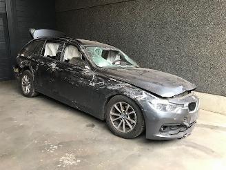 rozbiórka samochody osobowe BMW 3-serie Touring (F31) Combi 2012 / 2019 318d 2.0 16V Combi/o  Diesel 1.995cc 100kW (136pk) RWD 2017/9