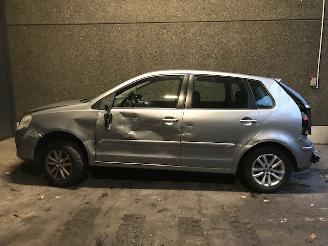 Volkswagen Polo IV (9N1/2/3) Hatchback 2001 / 2012 1.2 12V Hatchback  Benzine 1.198cc 51kW (69pk) FWD picture 4