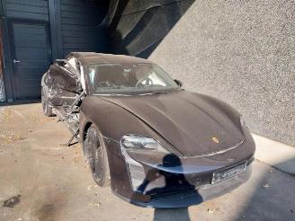 Coche siniestrado Porsche Taycan  2021/1