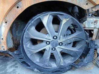 Kia Stonic Stonic (YB), SUV, 2017 1.0i T-GDi 12V picture 24