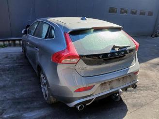 Vrakbiler auto Volvo V-40 V40 (MV), Hatchback 5-drs, 2012 / 2019 2.0 D2 16V 2016/2