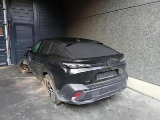 Sloopauto Peugeot 408 408, Liftback, 2022 1.6 16V HYbrid 180 2024/3