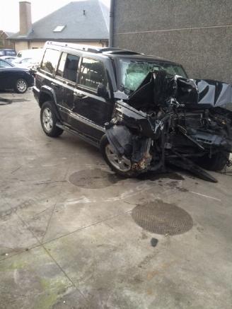 rozbiórka samochody osobowe Jeep Commander 3000 diesel 2010/1