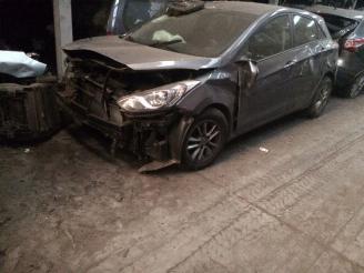 rozbiórka samochody osobowe Hyundai I-30 1600 diesel 2014/1