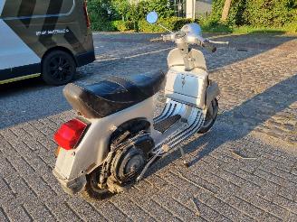 Vespa  PX125E 1981 picture 5