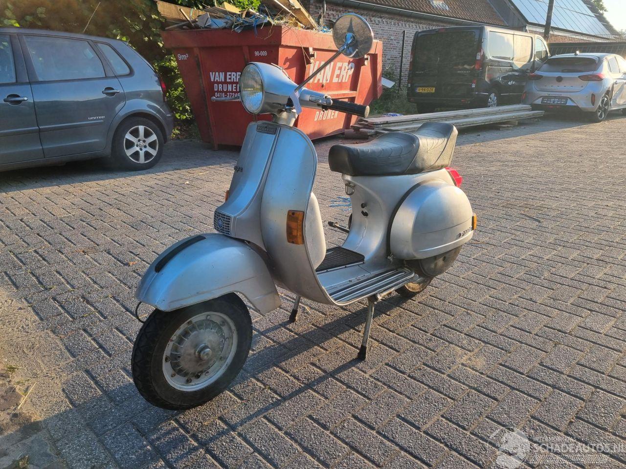 Vespa  PX125E 1981
