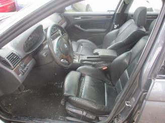 BMW 3-serie 325xi picture 5