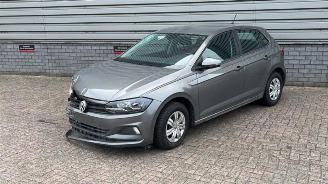 Vrakbiler auto Volkswagen Polo Polo VI (AW1), Hatchback 5-drs, 2017 1.0 MPi 12V 2017/12