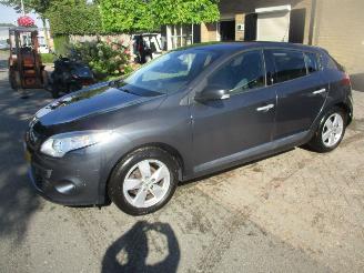 uszkodzony samochody osobowe Renault Mégane TCE DYNAMIC CLIMA NAVI 2011/1