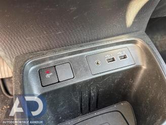 Renault Twingo Twingo III (AH), Hatchback 5-drs, 2014 1.0 SCe 65 12V picture 17