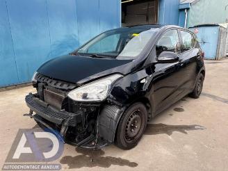 Salvage car Hyundai I-10 i10 (B5), Hatchback, 2013 / 2019 1.0 12V 2015