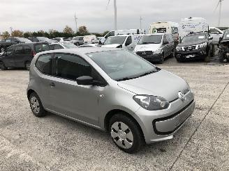 damaged passenger cars Volkswagen Up! TAKE  1.0 2013/2