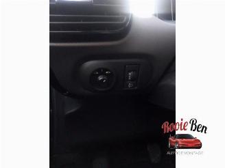 Citroën C4 cactus C4 Cactus (0B/0P), Hatchback 5-drs, 2014 1.6 Blue Hdi 100 picture 18