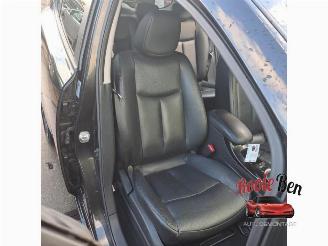 Nissan Leaf Leaf (ZE0), Hatchback, 2010 / 2017 Leaf picture 22