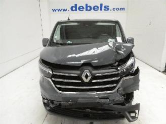 Vaurioauto  passenger cars Renault Trafic DCI 150 PK 2023/7