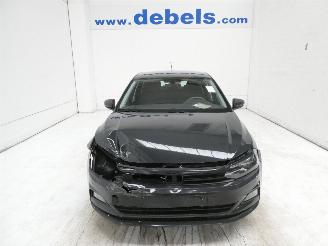 uszkodzony samochody osobowe Volkswagen Polo TRENDLINE 2020/12