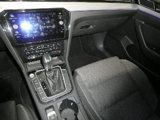 Volkswagen Passat GTE picture 13