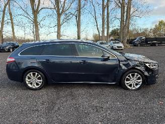 Vaurioauto  passenger cars Peugeot 508 ALLURE 2015/2
