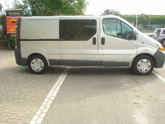 Renault  CAMPER TRAFIC 1.9DCI picture 4