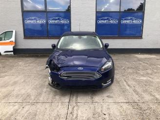 Vrakbiler auto Ford Focus Focus 3, Hatchback, 2010 / 2020 1.5 EcoBoost 16V 150 2015/1