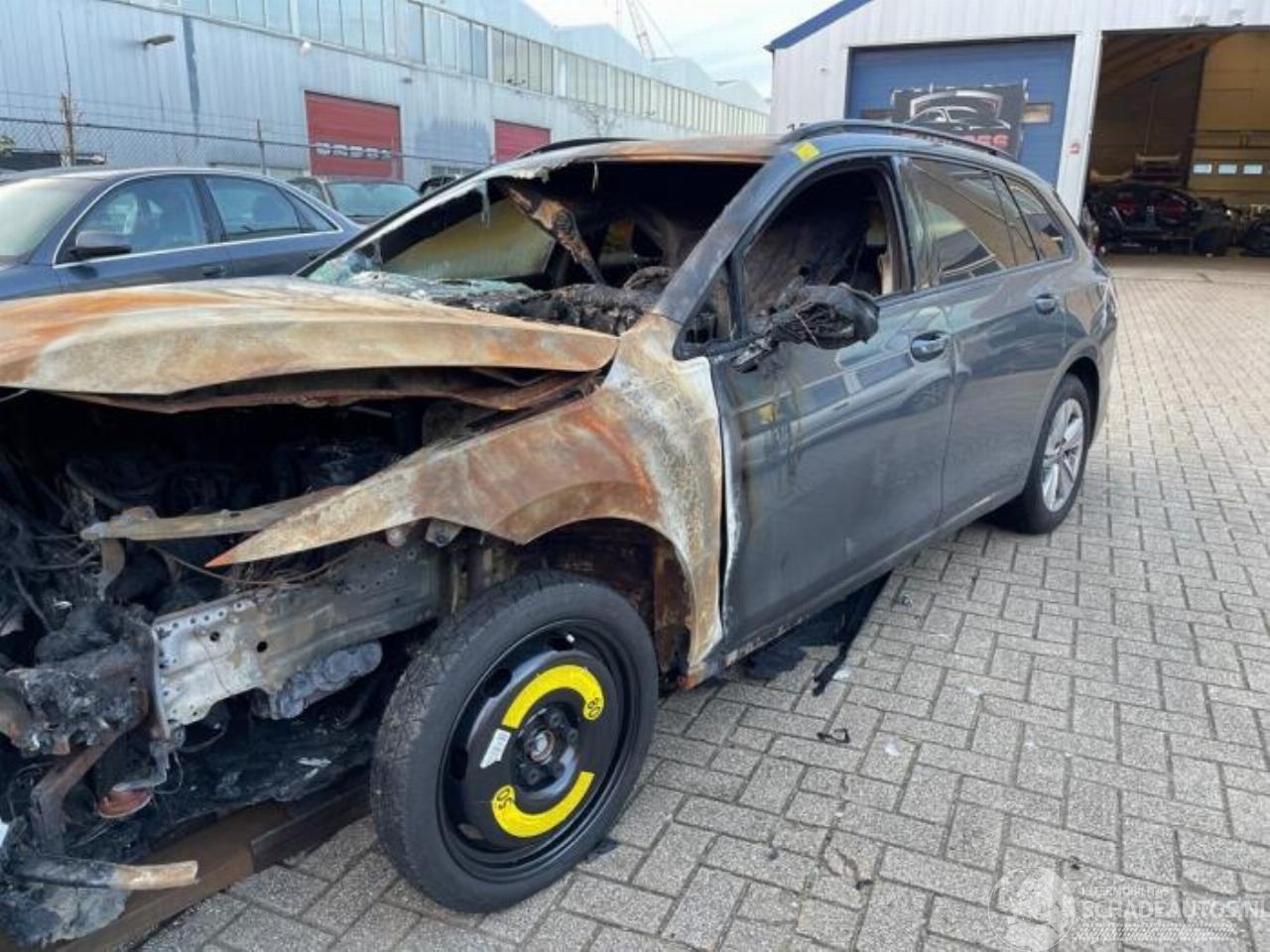 Volkswagen Golf Golf VIII Variant (GC5), Combi, 2020 1.0 TSI 12V