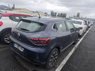 Renault Clio  picture 4