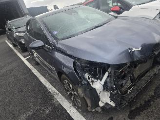 Renault Clio  picture 8