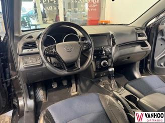 Ssang yong Tivoli  picture 13