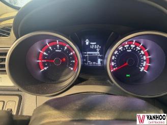 Ssang yong Tivoli  picture 15