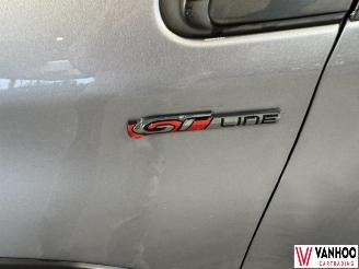 Peugeot 2008  picture 2