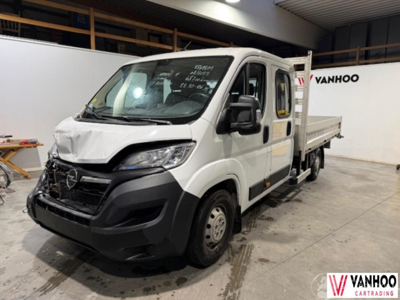 Opel Movano 