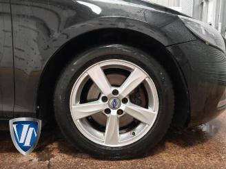 Volvo V-40 V40 (MV), Hatchback 5-drs, 2012 / 2019 2.0 D2 16V picture 4