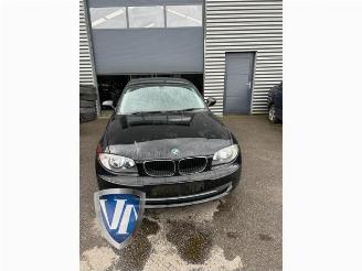 skadebil auto BMW 1-serie 1 serie (E87/87N), Hatchback 5-drs, 2003 / 2012 116i 2.0 16V 2011/4