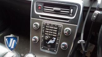 Volvo V-60 V60 I (FW/GW), Combi, 2010 / 2018 2.0 D3 20V picture 10