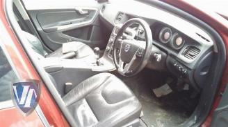 Volvo V-60 V60 I (FW/GW), Combi, 2010 / 2018 2.0 D3 20V picture 7