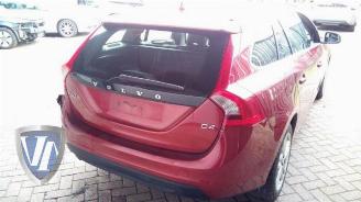 Volvo V-60 V60 I (FW/GW), Combi, 2010 / 2018 2.0 D3 20V picture 4