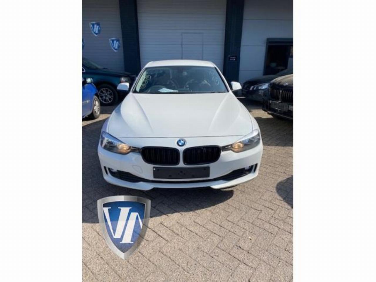 BMW 3-serie 3 serie (F30), Sedan, 2011 / 2018 328d 2.0 16V
