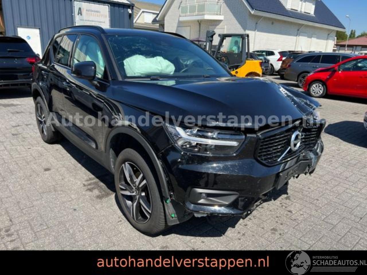 Volvo XC40 R Design 120KW Leder Nappa LED